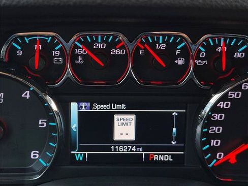 Used 2019 Chevrolet Suburban LT AWD/4WD image 10