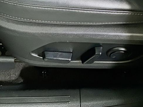 Used 2022 Kia Sorento S image 13