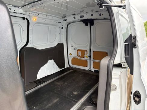 Used 2020 Ford Transit Connect XL FWD image 21