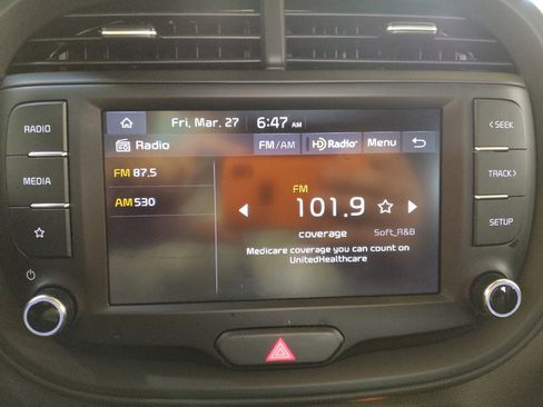 Used 2025 Kia Soul LX w/ LX Technology Package image 25