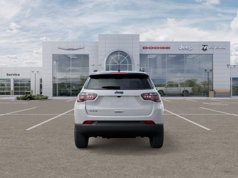 New 2026 Jeep Compass Limited image 7