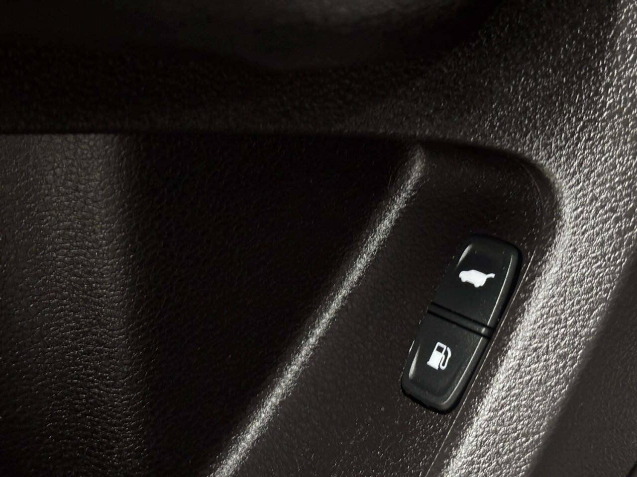 Used 2020 Acura MDX SH-AWD image 32