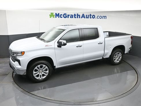 New 2026 Chevrolet Silverado 1500 LTZ w/ Z71 Off-Road Package AWD/4WD image 16