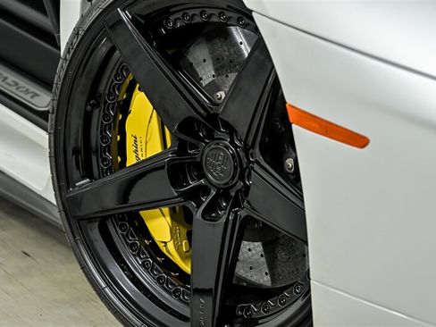 Used 2013 Lamborghini Aventador LP 700-4 AWD/4WD image 4
