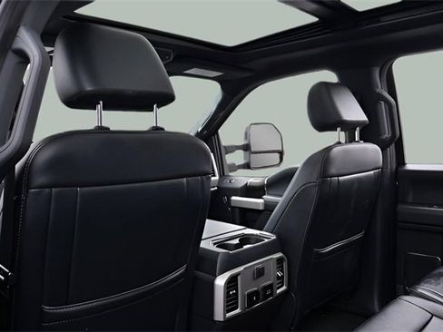 Used 2022 Ford F350 Lariat w/ Lariat Ultimate Package image 28