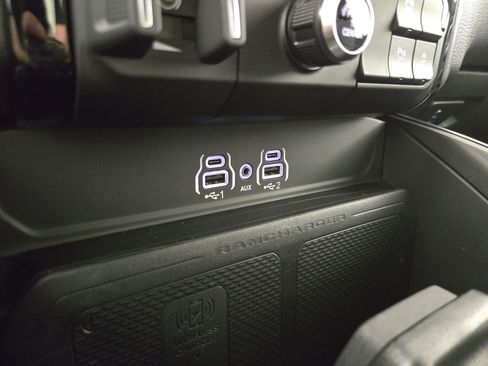 Certified 2025 RAM 1500 Big Horn AWD/4WD image 28