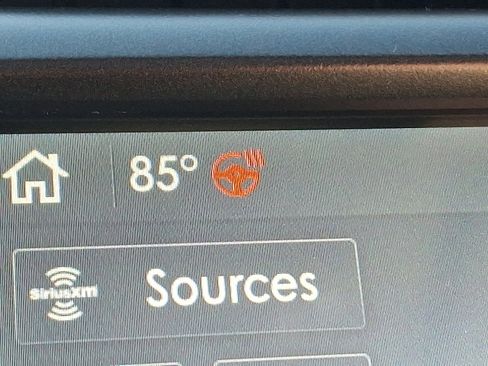 Used 2019 Lincoln Nautilus Select image 27