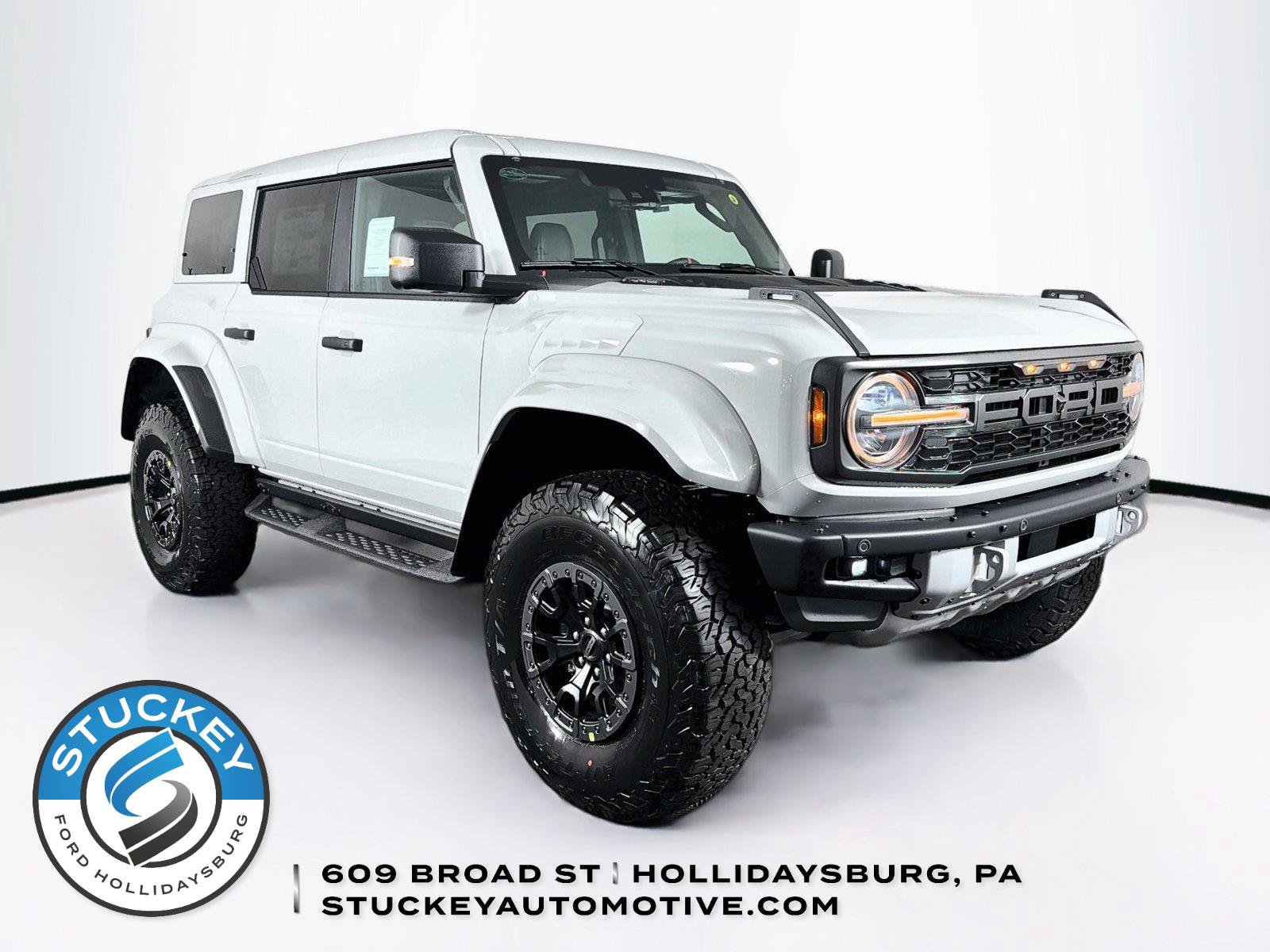 New 2026 Ford Bronco Raptor AWD/4WD image 1