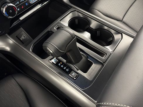 New 2026 Ford F150 Lariat w/ Equipment Group 501A Mid AWD/4WD image 26