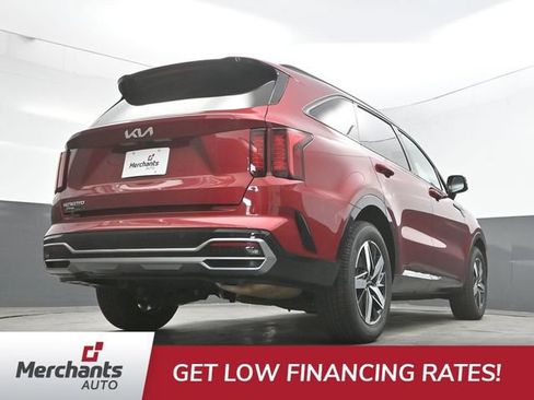 Used 2023 Kia Sorento S w/ Panoramic Sunroof Package FWD image 50