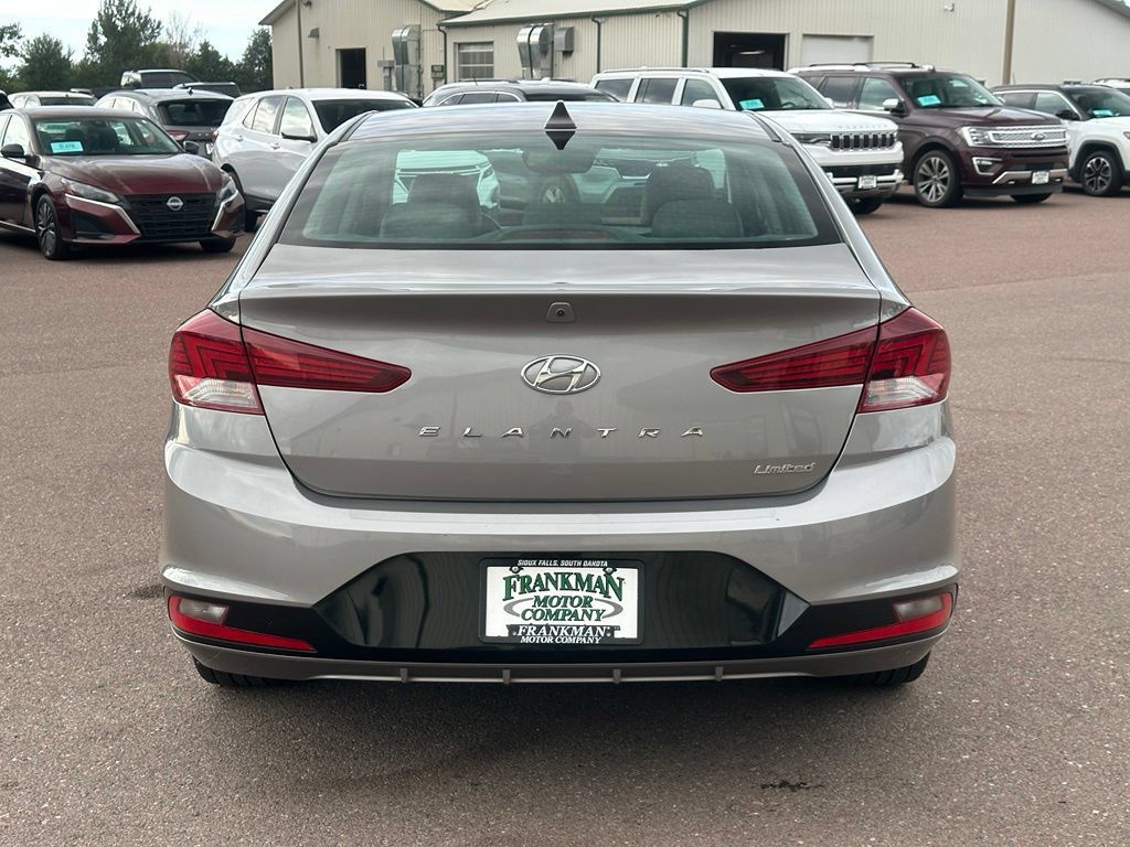 Used 2020 Hyundai Elantra Limited w/ Cargo Package (C1) FWD image 36