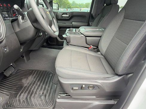 New 2026 Chevrolet Silverado 1500 Custom AWD/4WD image 16