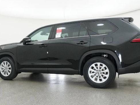 New 2026 Toyota Grand Highlander XLE image 53