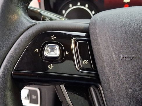 Used 2022 Lincoln Corsair AWD w/ Premium Package image 26