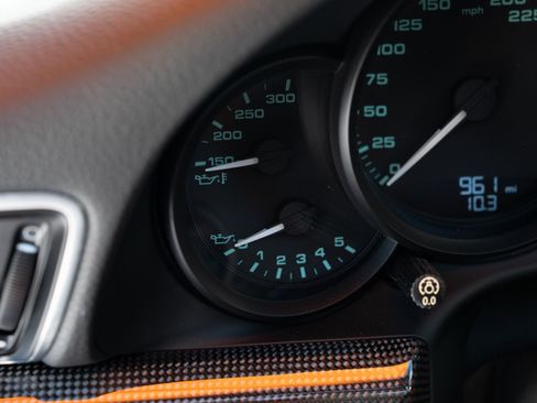 Used 2019 Porsche 911 Speedster RWD image 28