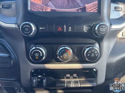 Used 2024 RAM 3500 Big Horn AWD/4WD image 61