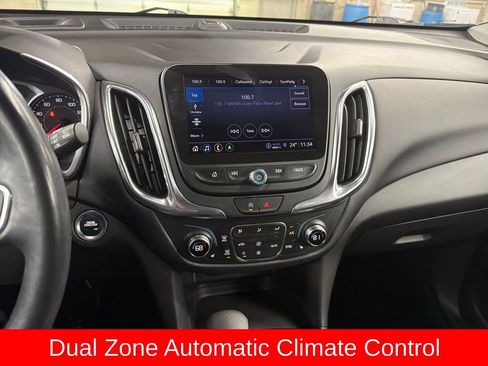 Used 2022 Chevrolet Equinox LT image 20