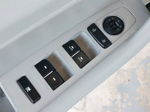 Used 2019 Hyundai Sonata Limited image 26