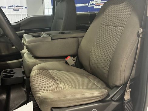 Used 2016 Ford F150 XLT AWD/4WD image 16