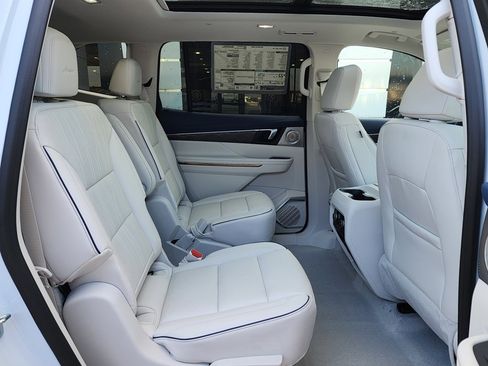 New 2026 Buick Enclave Avenir w/ Super Cruise Package image 47