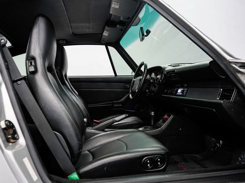 Used 1998 Porsche 911 Carrera S RWD image 28