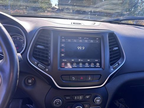 Used 2021 Jeep Cherokee Latitude Lux w/ Sun & Sound Group image 22