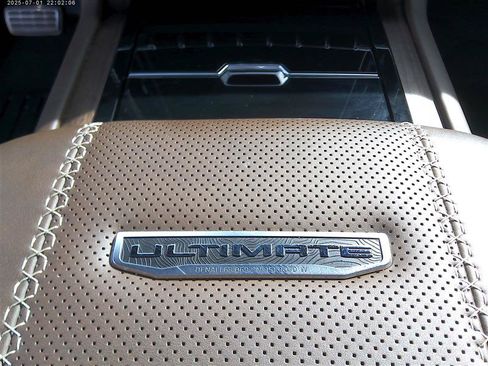 Used 2025 GMC Yukon XL Denali Ultimate AWD/4WD image 22