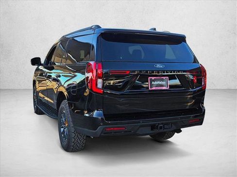 New 2026 Ford Expedition Tremor image 8