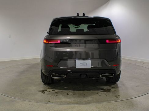 New 2026 Land Rover Range Rover Sport Dynamic SE AWD/4WD image 4