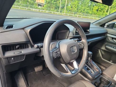 Used 2023 Honda CR-V Sport image 10