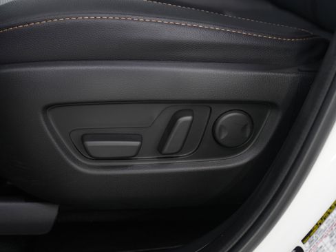 Certified 2024 MAZDA CX-90 Plug-In Hybrid w/ Preferred image 31