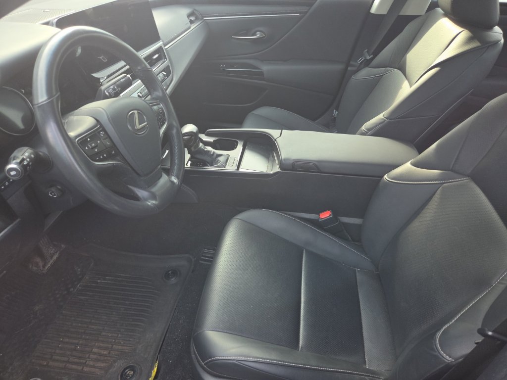 Used 2024 Lexus ES 350 w/ Premium Package FWD image 6