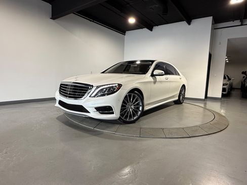 Used 2016 Mercedes-Benz S 550 4MATIC Sedan image 3