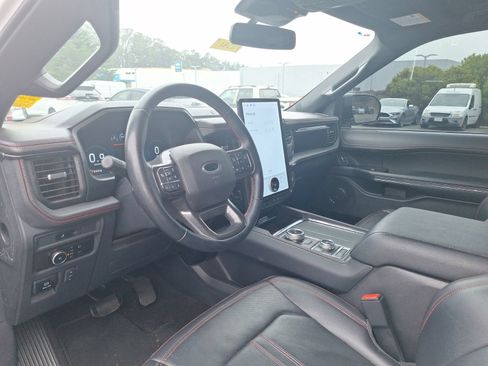 Used 2023 Ford Expedition Max Limited AWD/4WD image 11