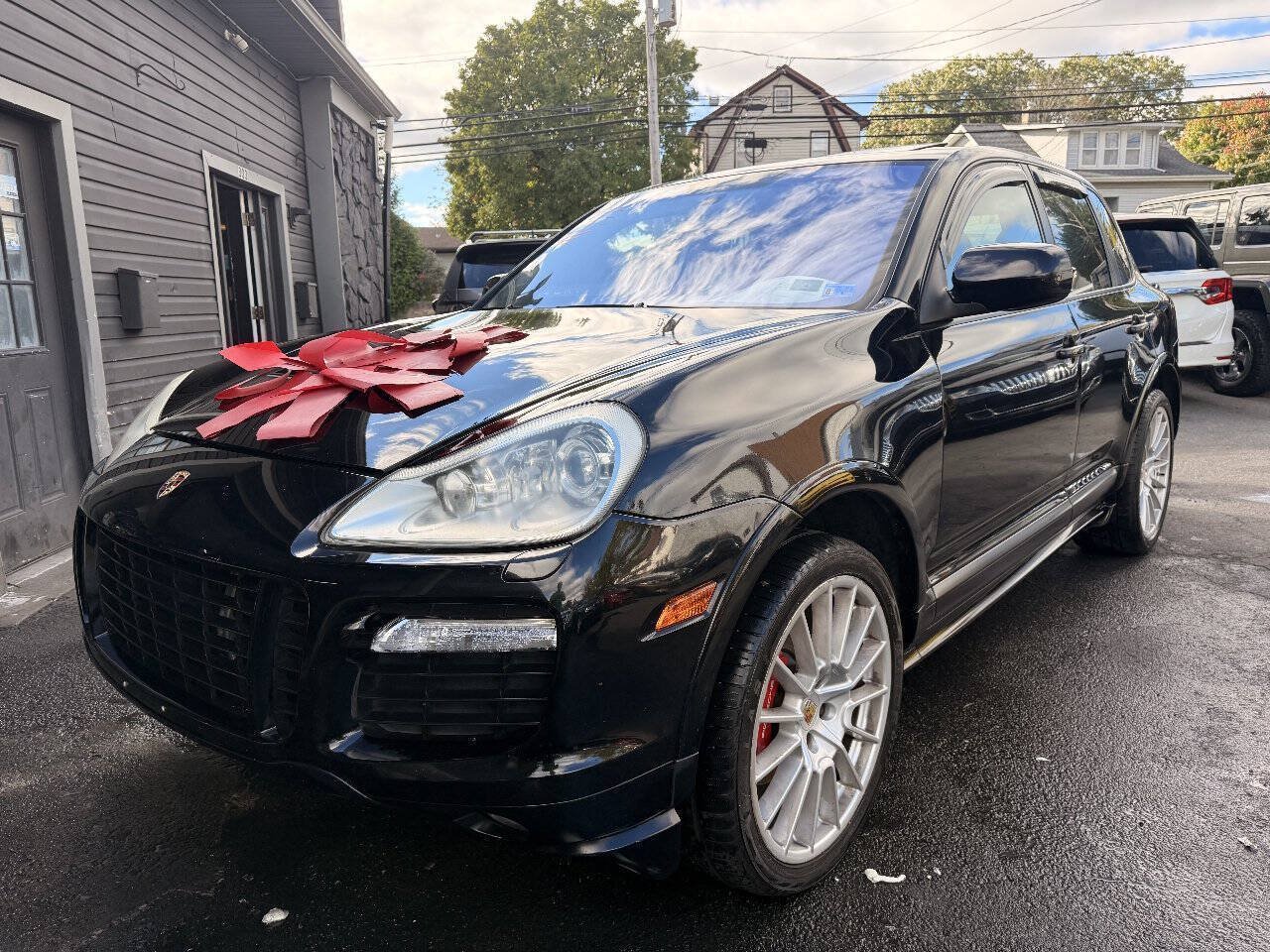 Used 2008 Porsche Cayenne GTS AWD/4WD image 2