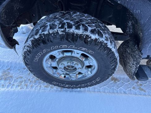 Used 2016 Ford F350 Lariat w/ Chrome Package image 28