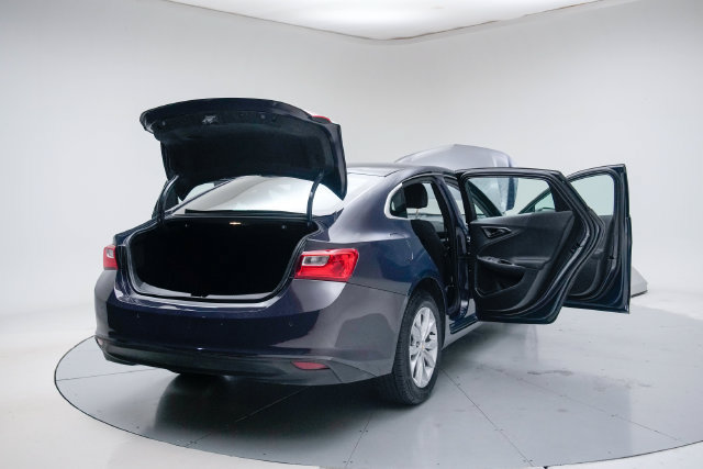Used 2025 Chevrolet Malibu LT FWD image 22