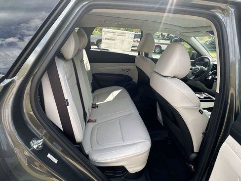 New 2025 Hyundai Tucson SEL image 15
