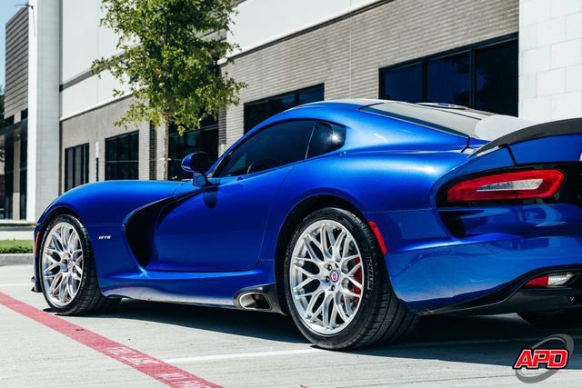 Used 2013 SRT Viper GTS w/ GTS Laguna Interior Pkg RWD image 56