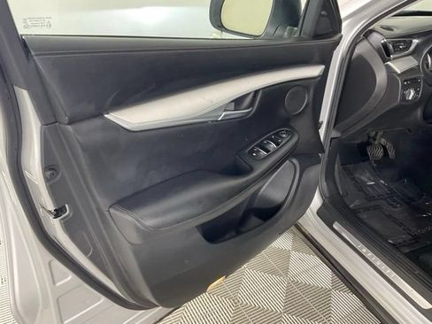 Used 2021 INFINITI QX50 Luxe FWD image 16