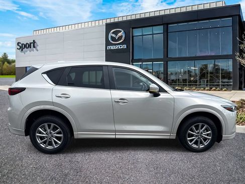 Certified 2024 MAZDA CX-5 AWD 2.5 S w/ Preferred Package image 3