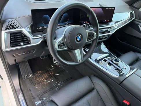 Used 2026 BMW X5 sDrive40i w/ Executive Package RWD image 4