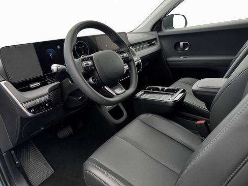New 2025 Hyundai Ioniq 5 SEL image 14