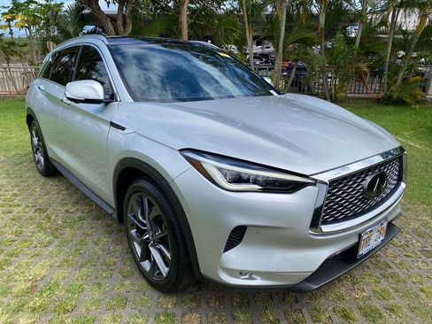 Used 2019 INFINITI QX50 Essential w/ Sensory Package FWD image 19
