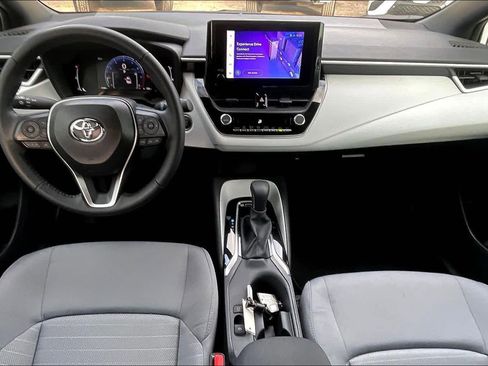 Used 2026 Toyota Corolla SE image 15