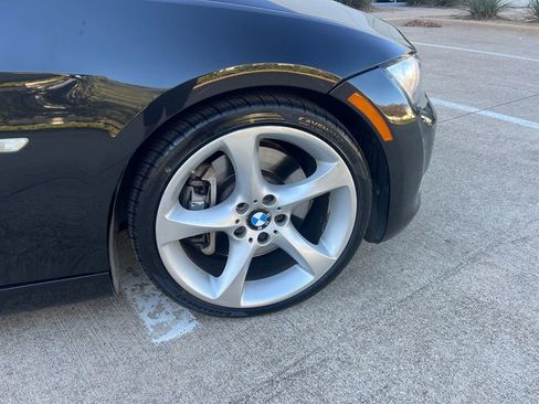 Used 2008 BMW 335i Convertible image 12