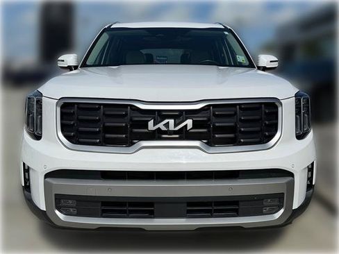 Used 2023 Kia Telluride SX FWD image 2