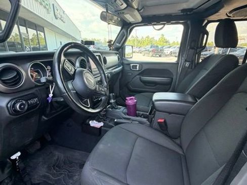 Used 2020 Jeep Wrangler Unlimited Sport AWD/4WD image 5
