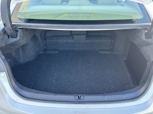 Used 2016 Toyota Avalon Limited w/ Toyota Safety Sense Package FWD image 21