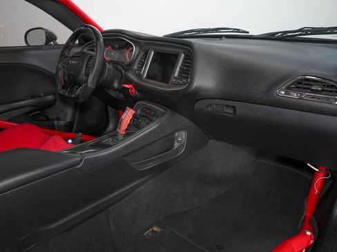 Used 2019 Dodge Challenger SRT Hellcat Redeye RWD image 37